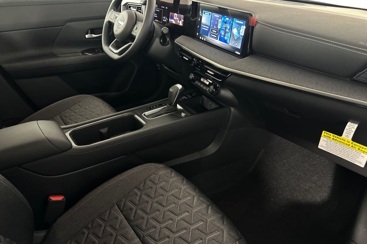 2026 Nissan Kicks SV 13