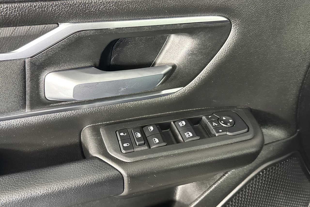 2026 Ram 1500 Big Horn 8