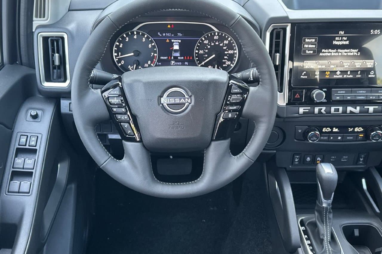 2027 Nissan Frontier SV 12