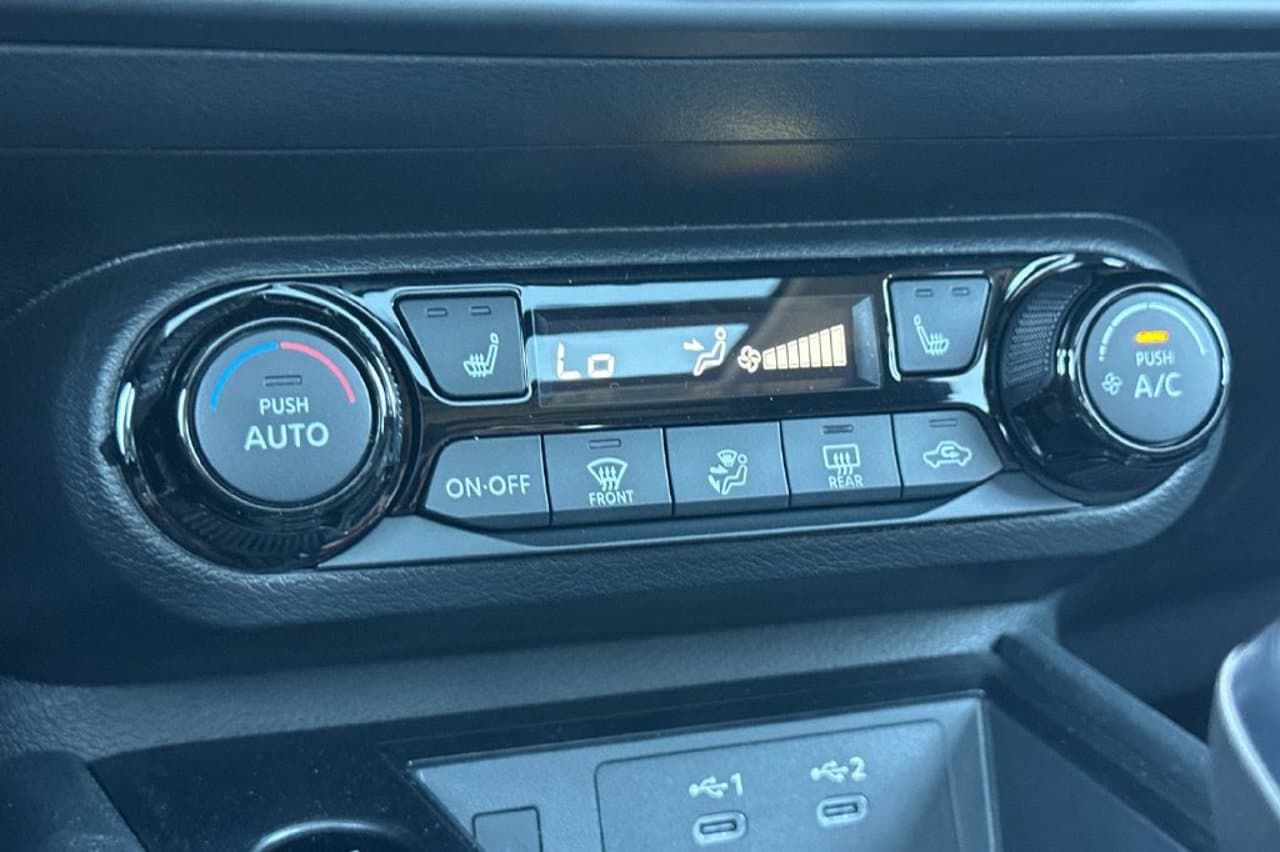 2027 Nissan Kicks SV 17