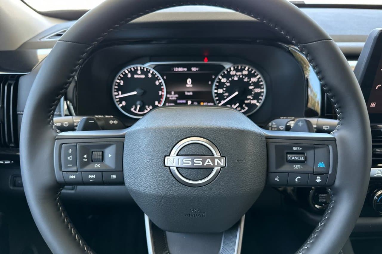 2026 Nissan Pathfinder SV 21