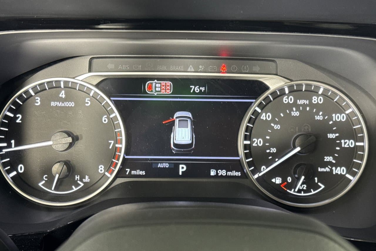 2026 Nissan Pathfinder SV 22