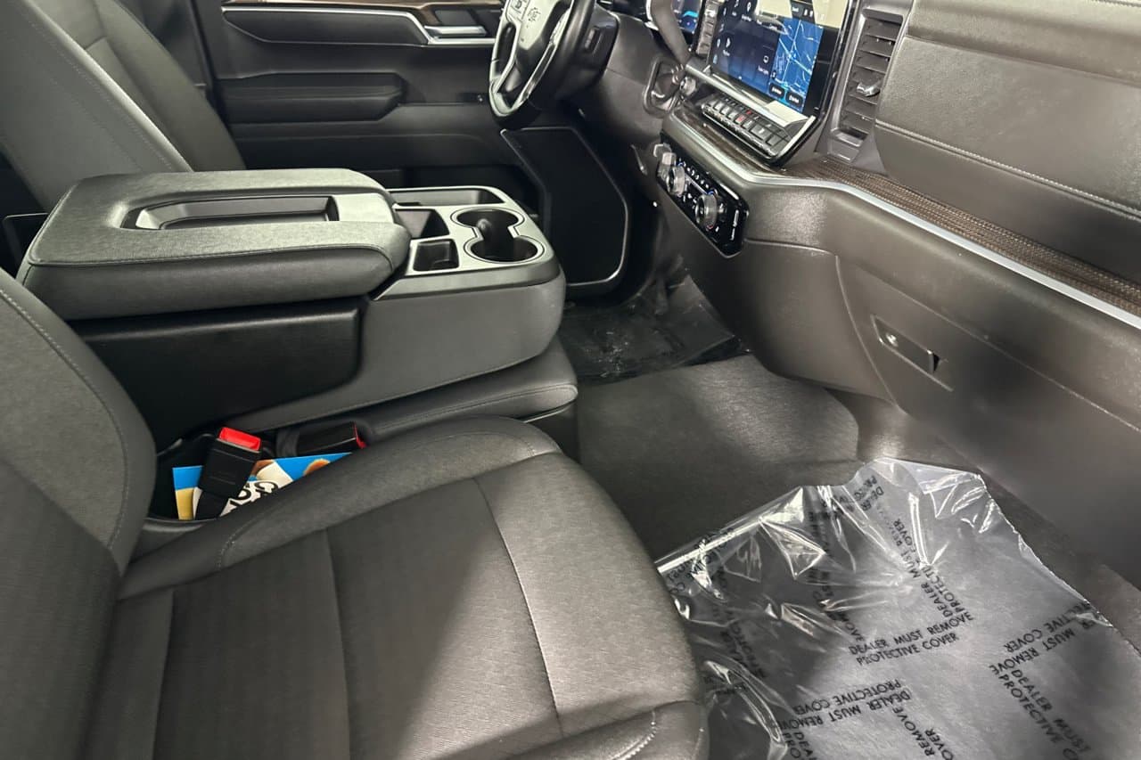 2026 Chevrolet Silverado 1500 RST 12