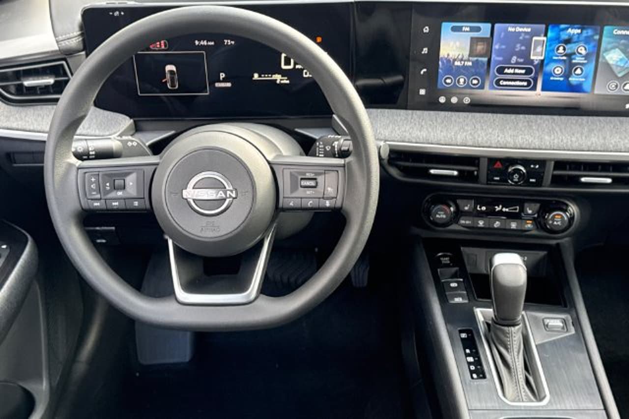 2027 Nissan Kicks SV 11