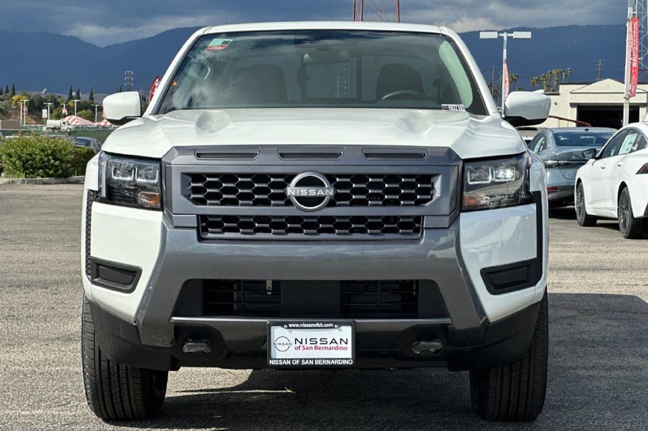 2026 Nissan Frontier SV 6