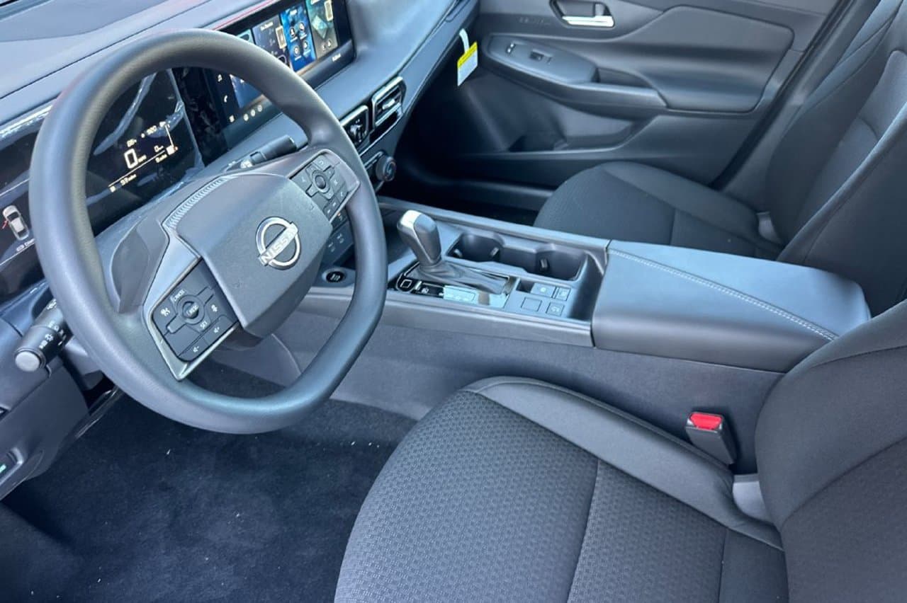 2027 Nissan Sentra S 7