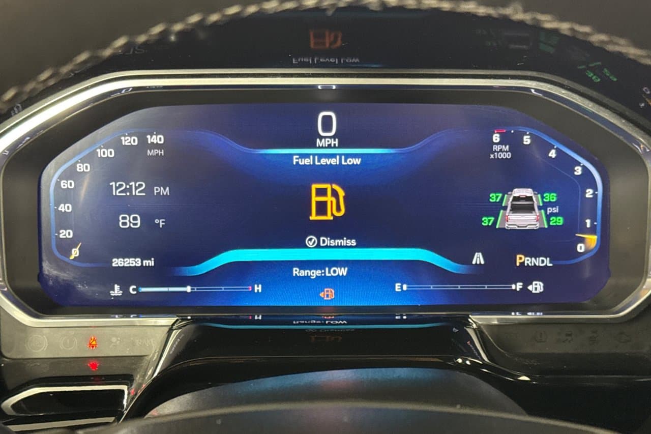 2026 Chevrolet Silverado 1500 RST 21