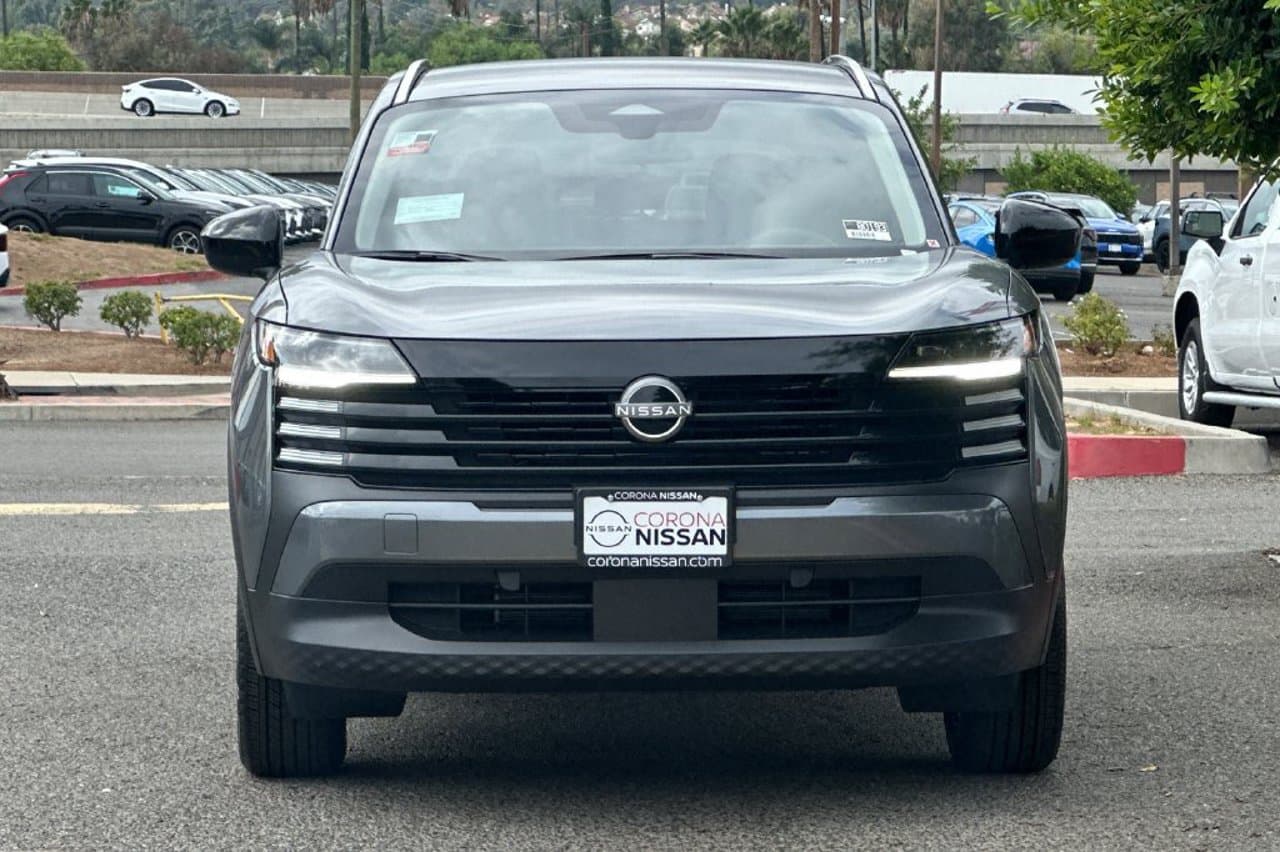 2027 Nissan Kicks SV 7