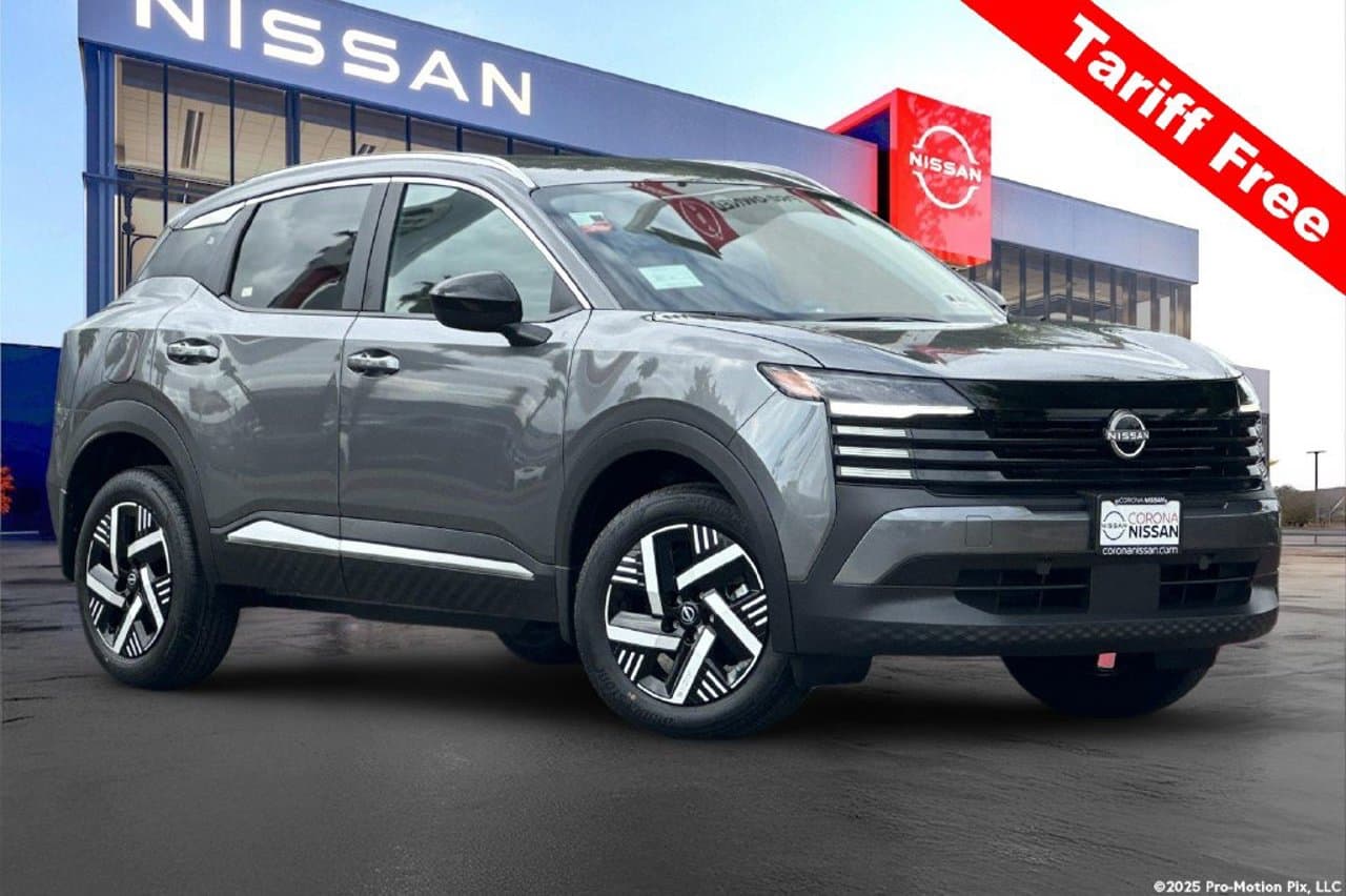 2027 Nissan Kicks SV 1