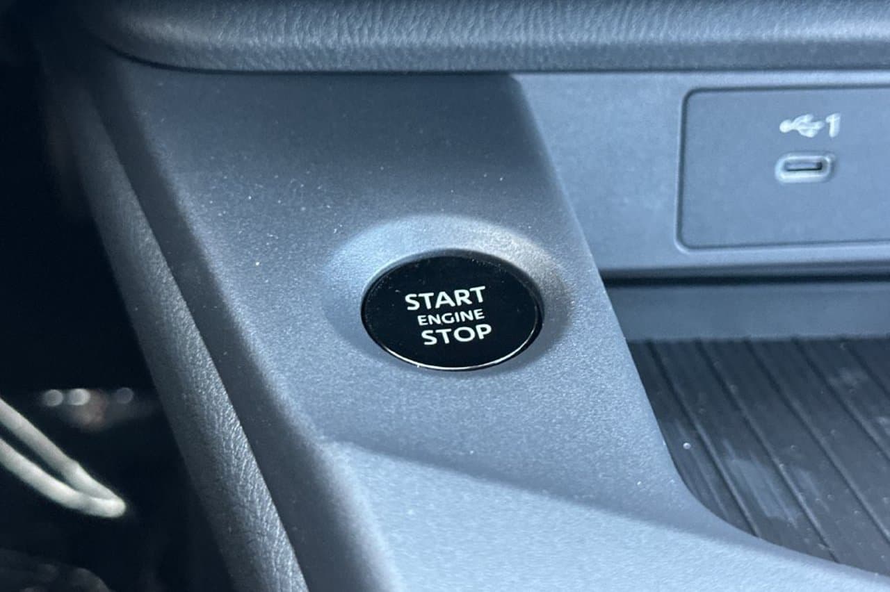 2027 Nissan Sentra SV 18