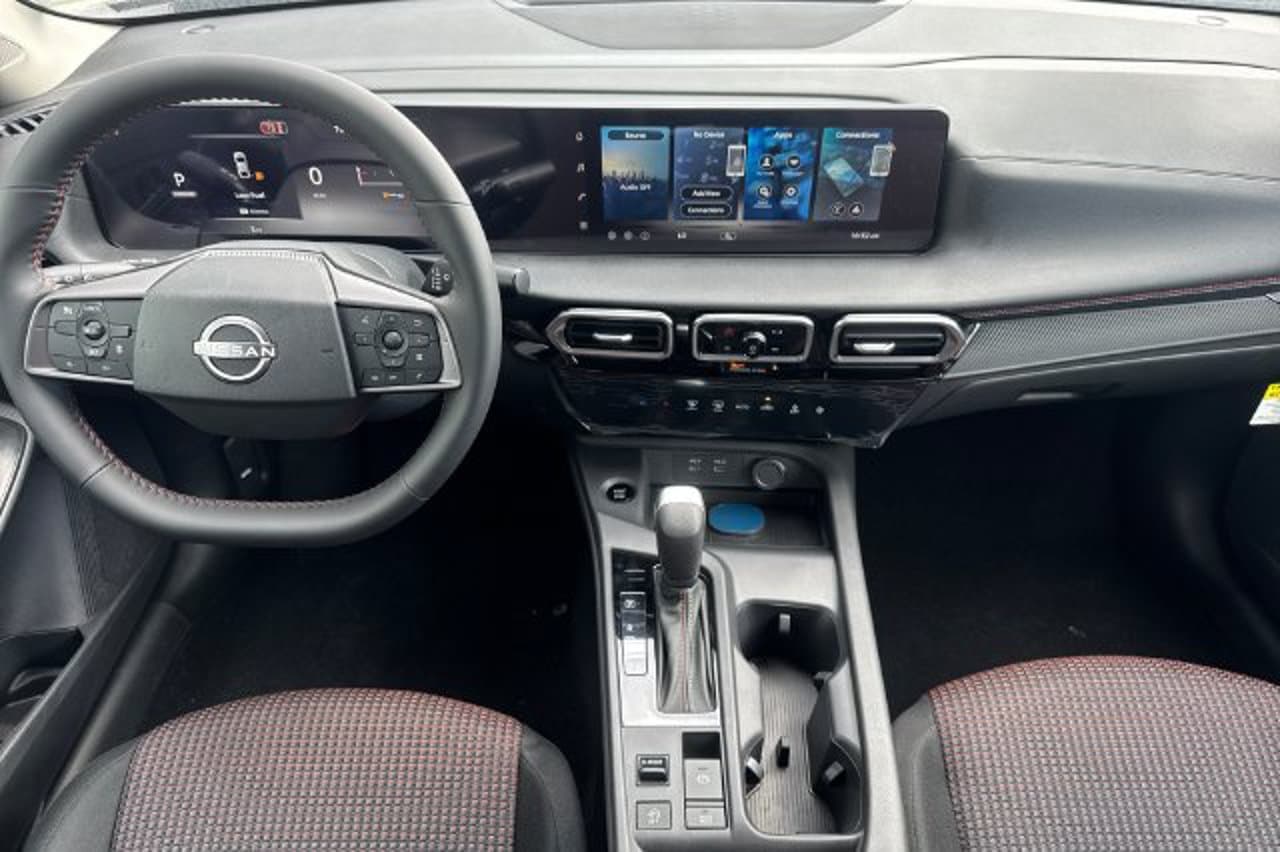 2027 Nissan Sentra SR 10