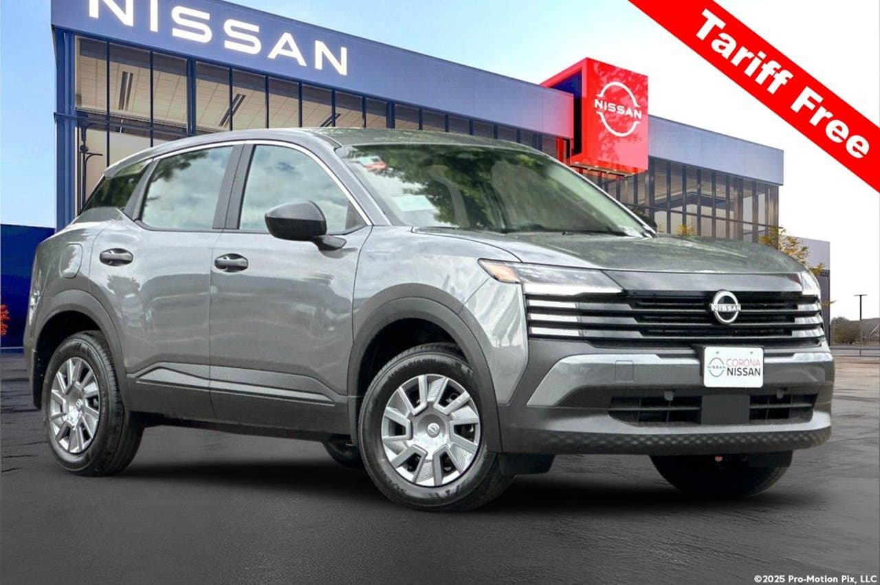 2027 Nissan Kicks S 1