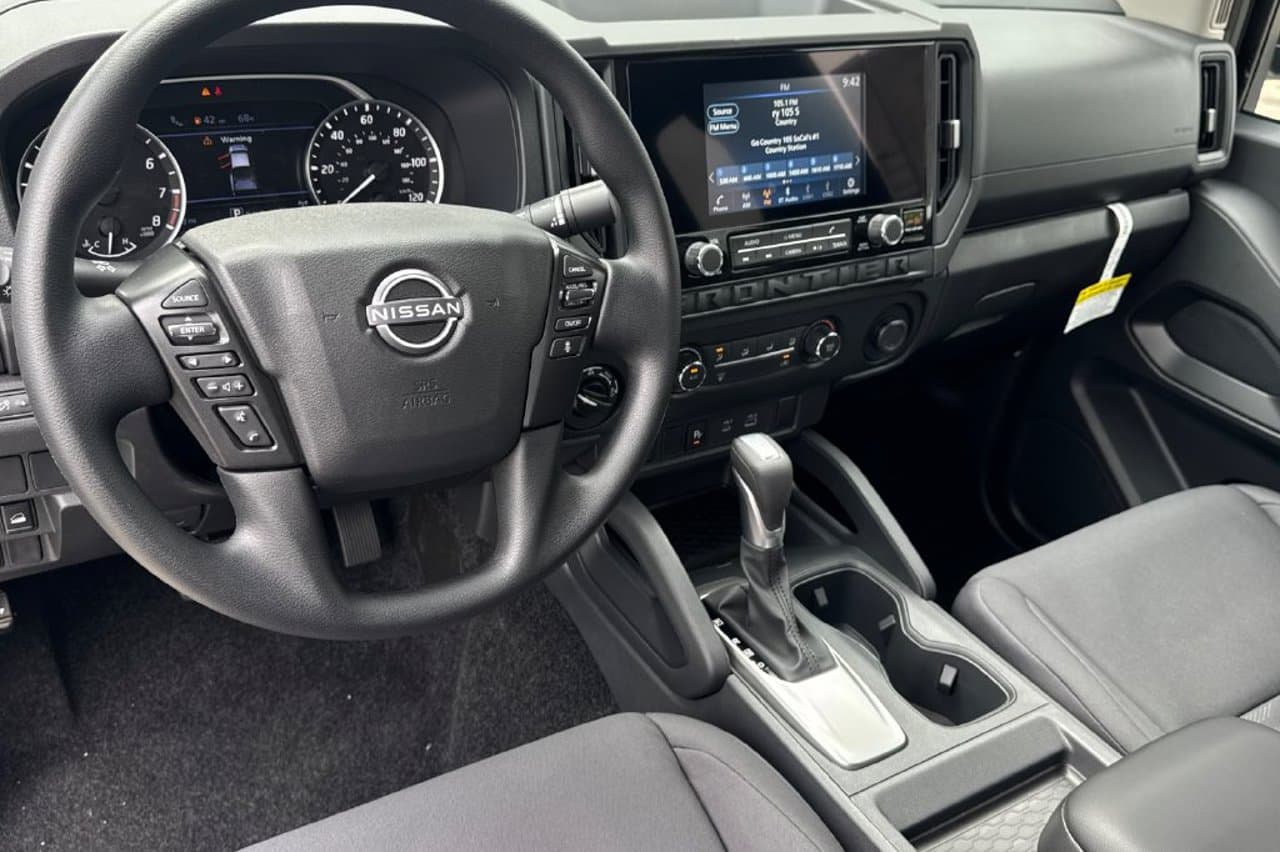 2026 Nissan Frontier S 11