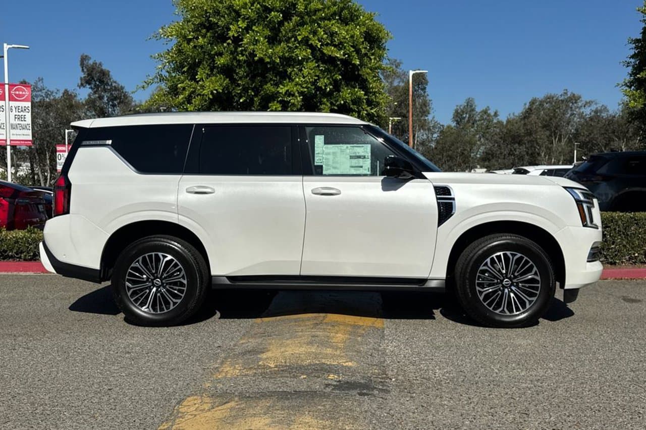 2026 Nissan Armada SL 3