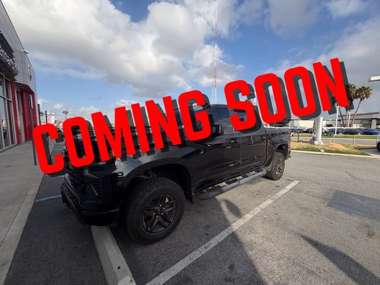 2022 Chevrolet Silverado 1500 LT Trail Boss 1