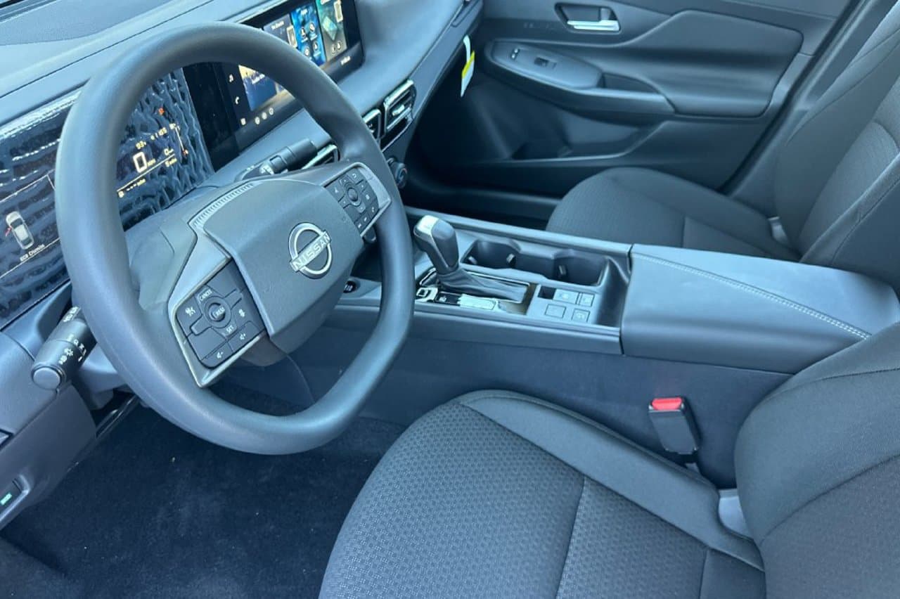 2026 Nissan Sentra S 7