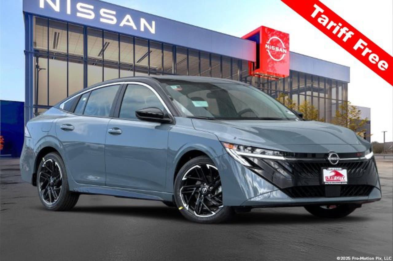 2027 Nissan Sentra SR 1