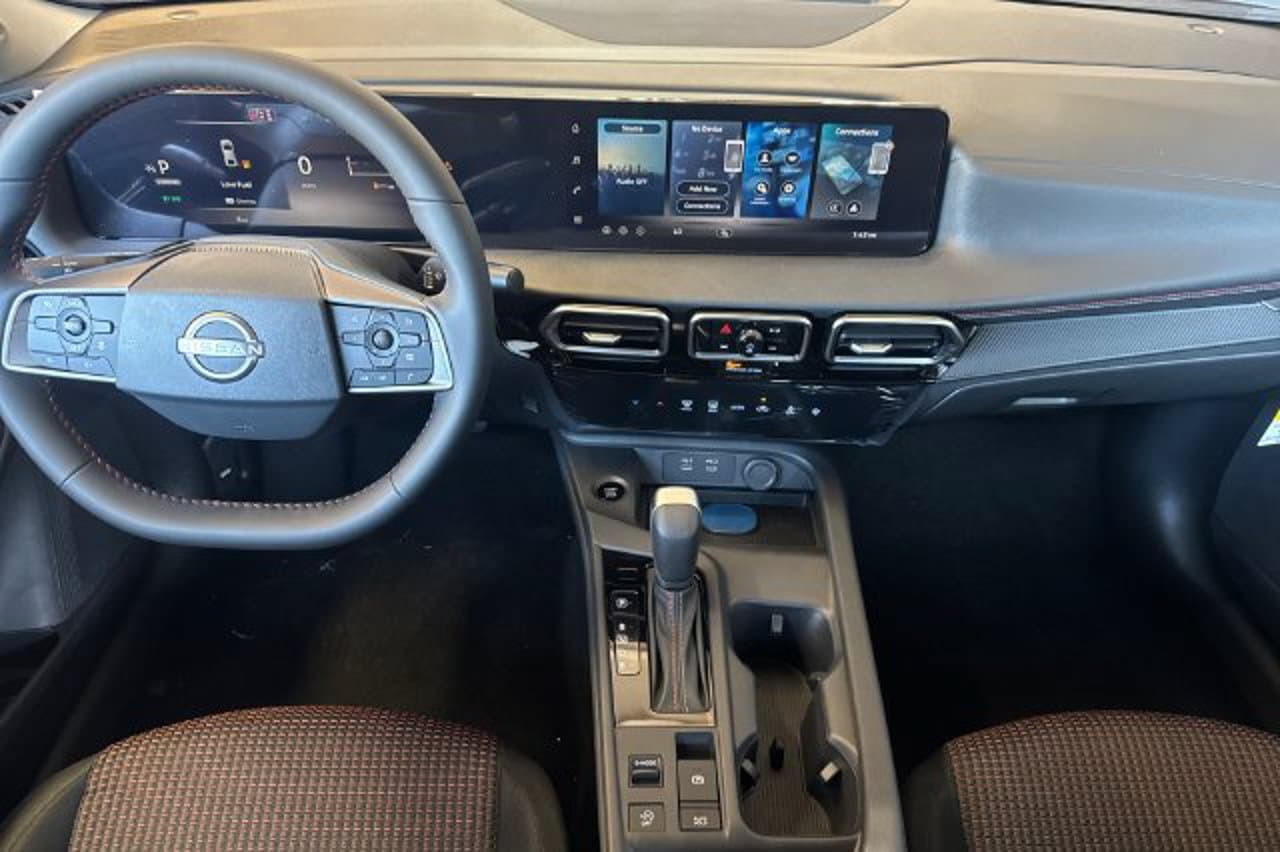 2027 Nissan Sentra SR 10