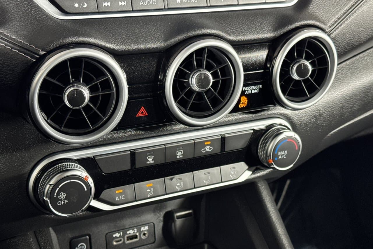 2025 Nissan Sentra SV 16