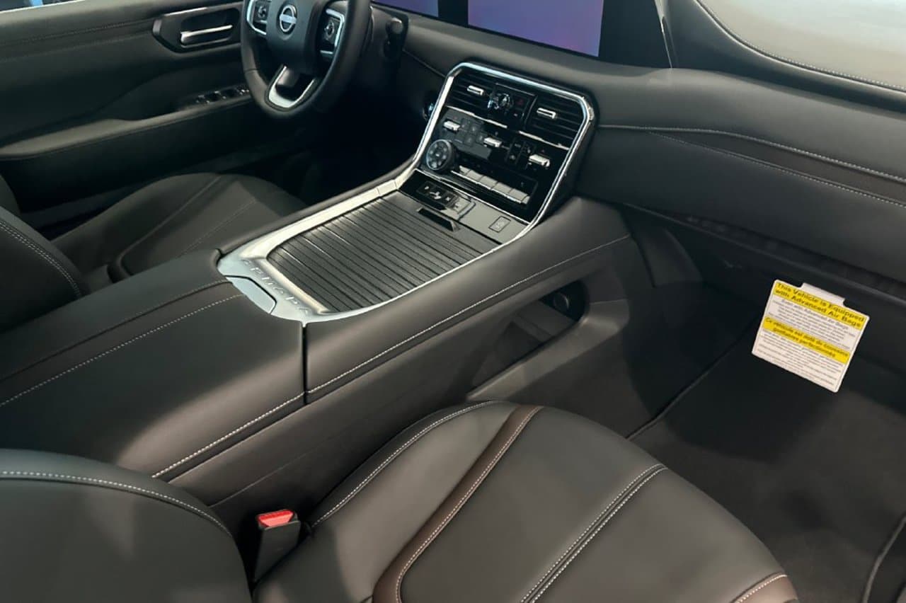 2026 Nissan Armada SL 14