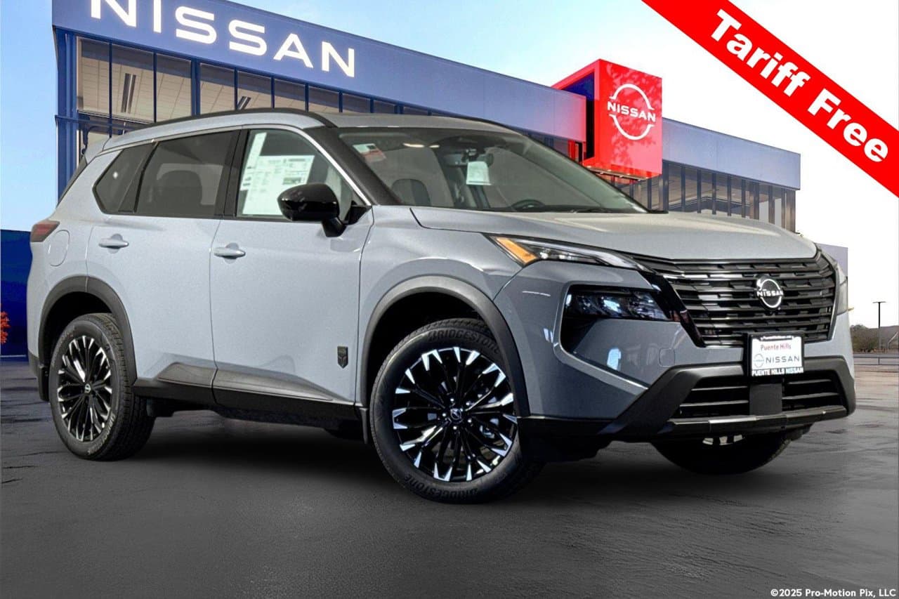2026 Nissan Rogue Dark Armor 1