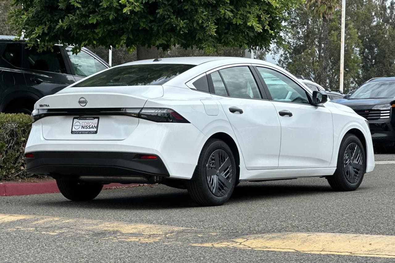 2026 Nissan Sentra S 4
