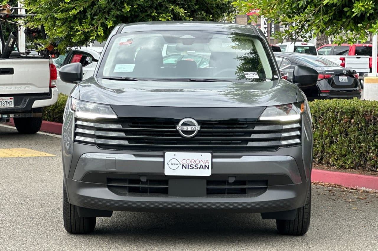 2027 Nissan Kicks S 7