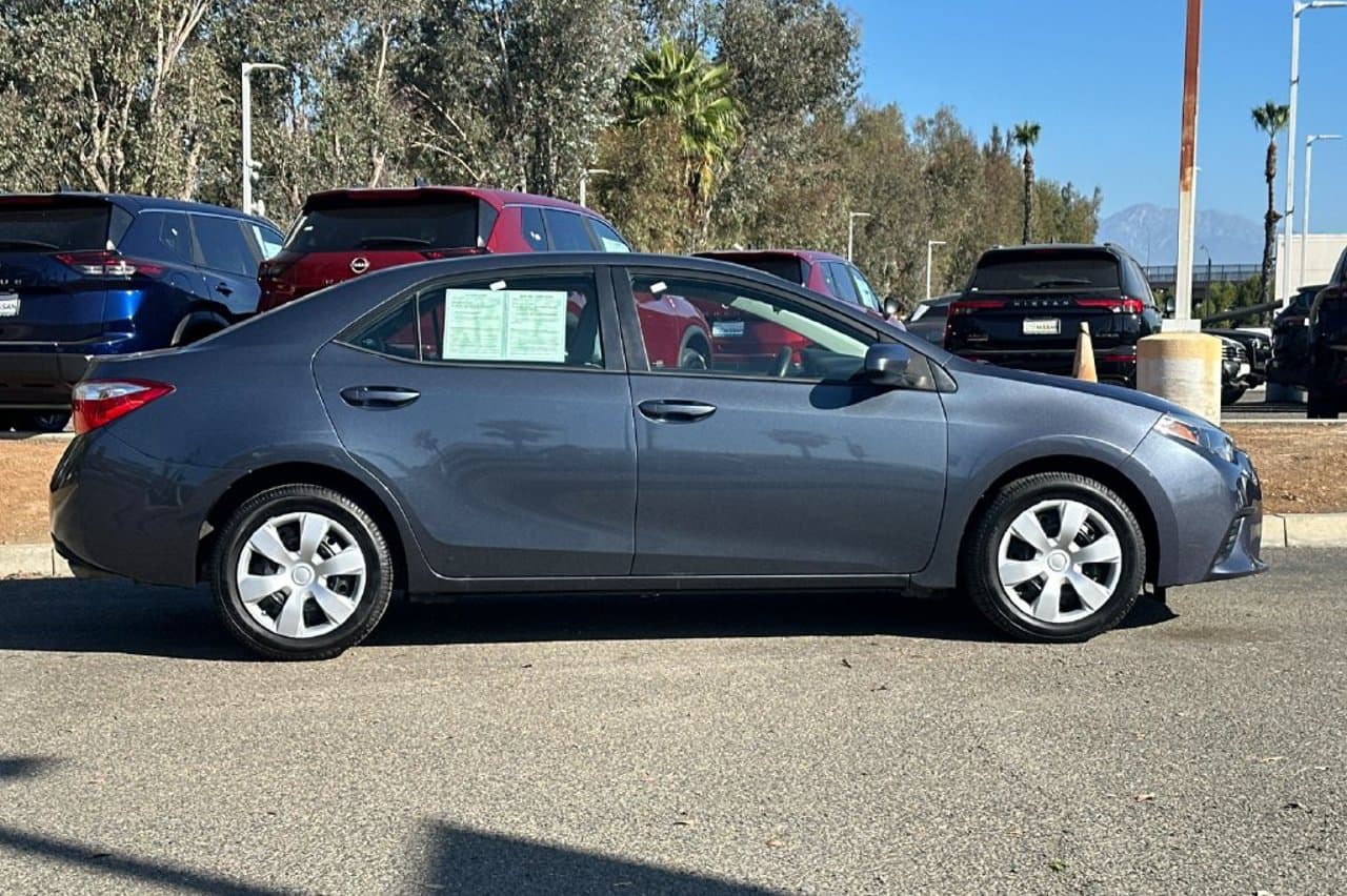 2016 Toyota Corolla LE 3