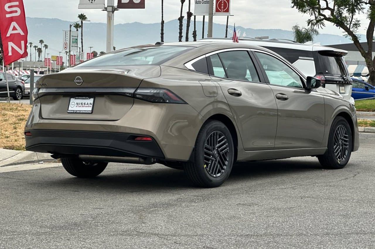 2026 Nissan Sentra SV 3