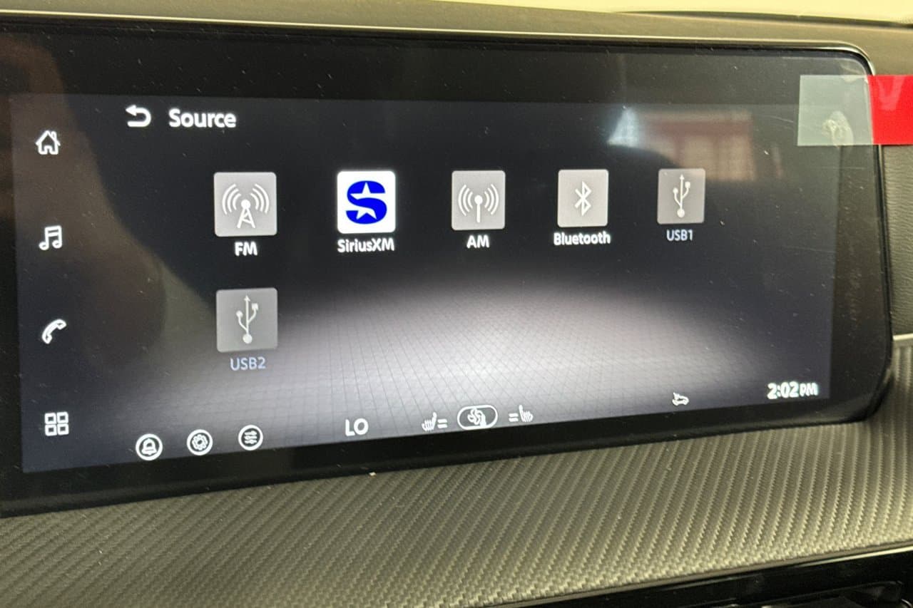 2026 Nissan Kicks SR 15