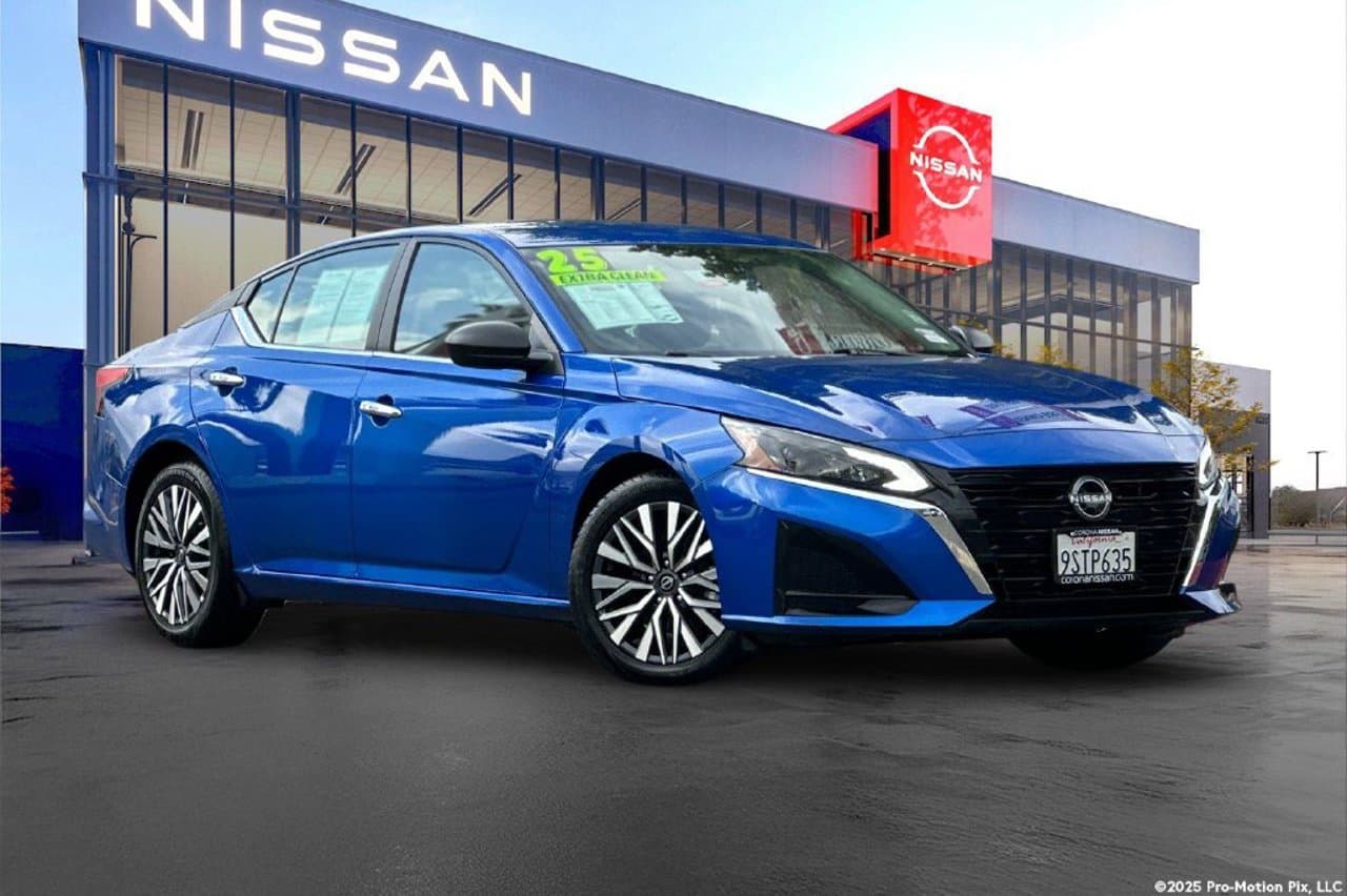 2025 Nissan Altima SV 1