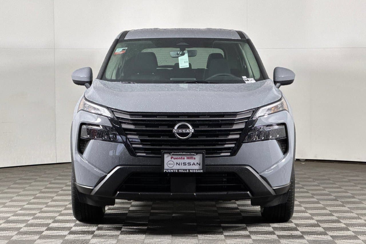 2026 Nissan Rogue SV 6