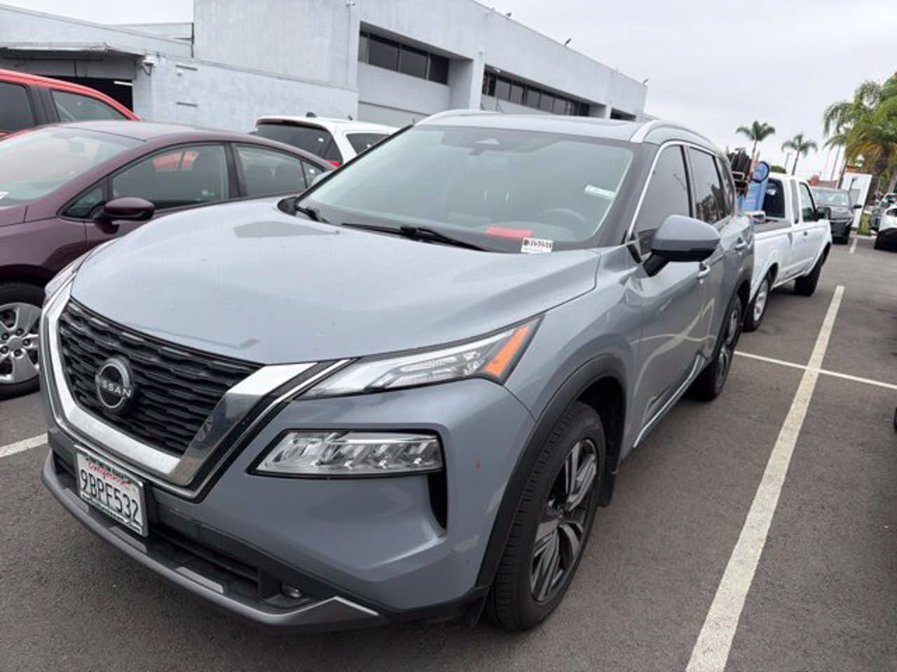 2022 Nissan Rogue SL 2