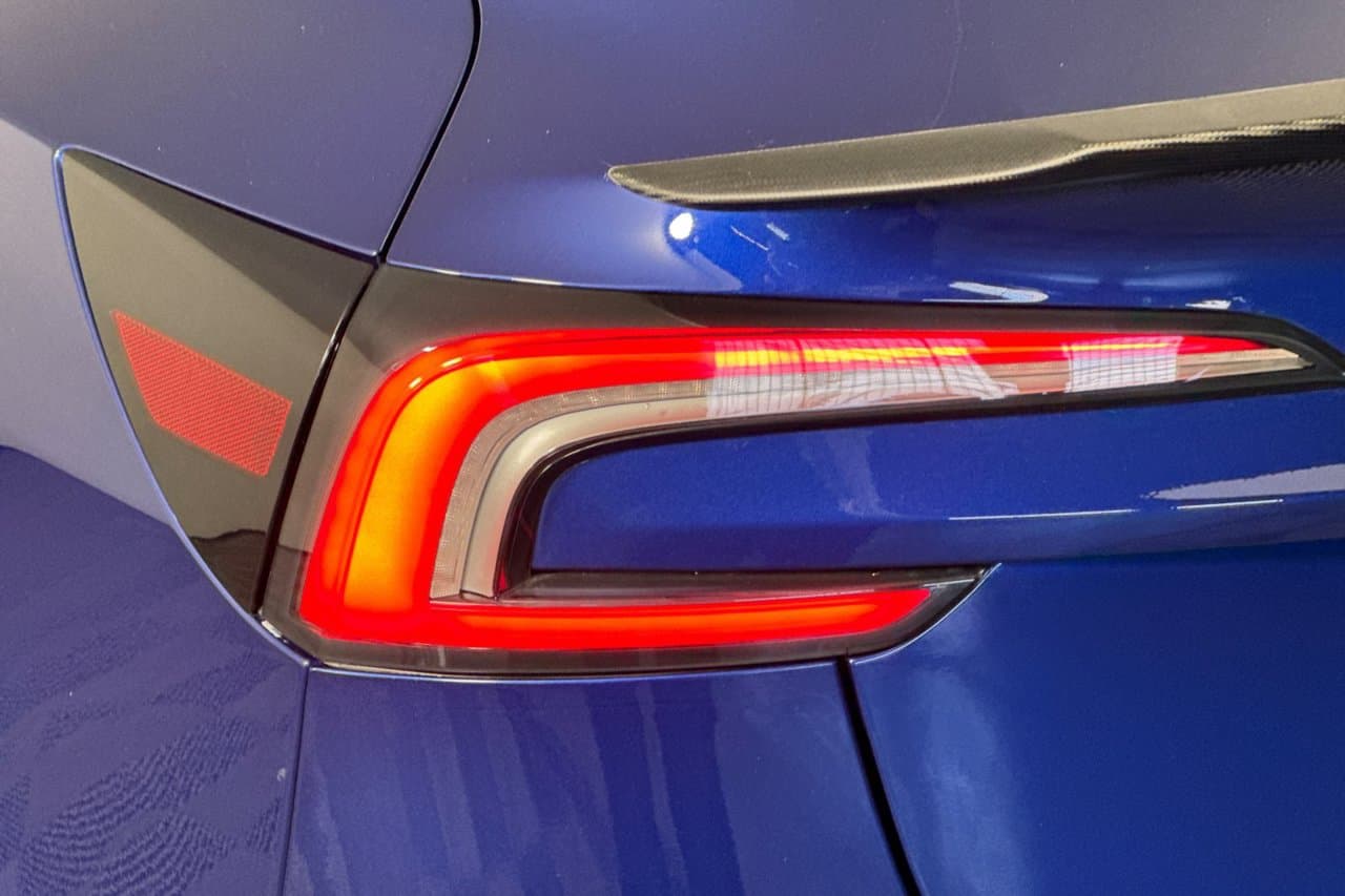 2024 Tesla Model 3 Performance 21