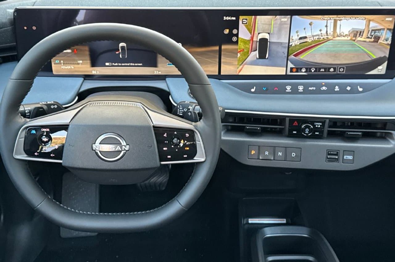 2026 Nissan LEAF PLATINUM+ 12