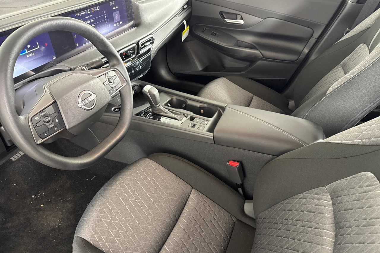 2027 Nissan Sentra SV 7