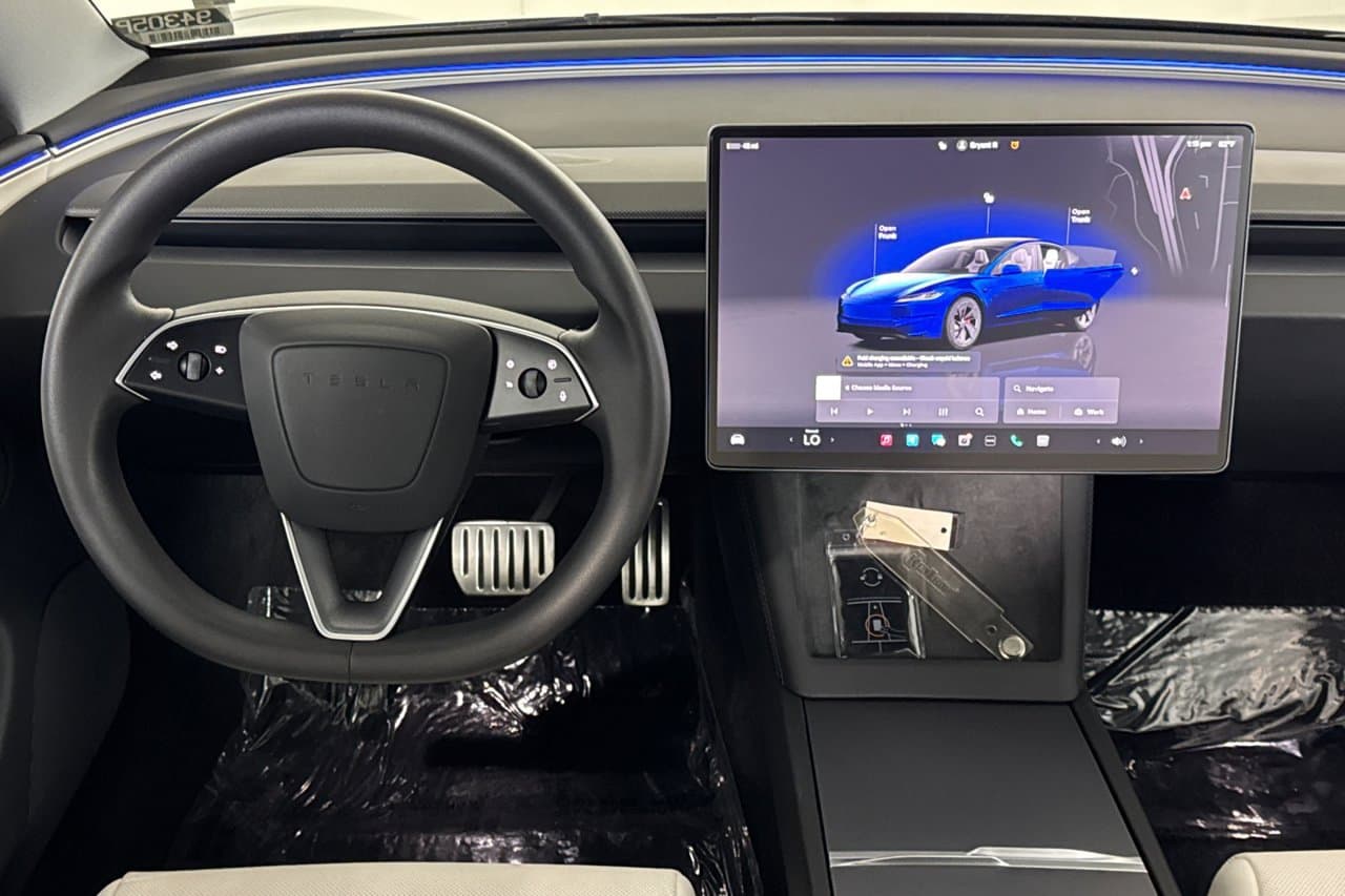 2024 Tesla Model 3 Performance 11