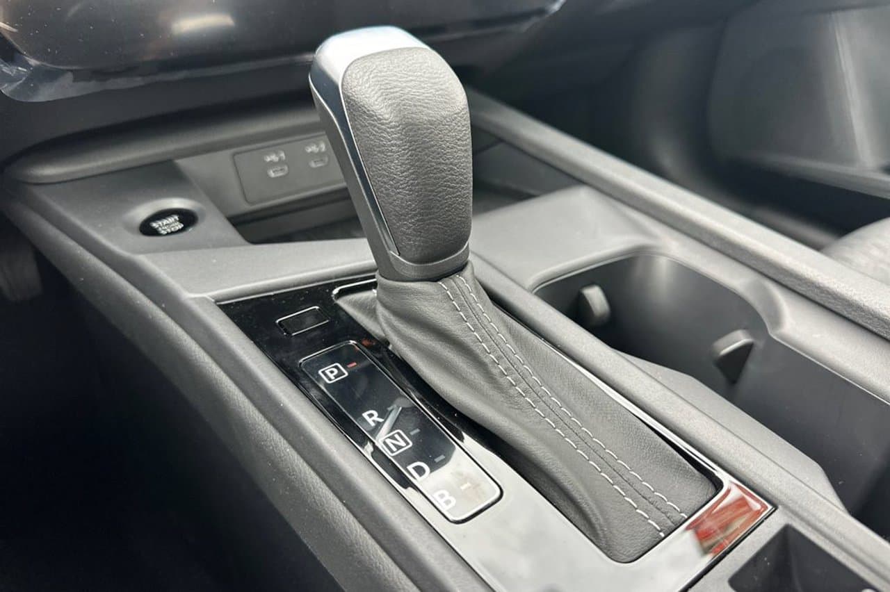2026 Nissan Sentra SV 17