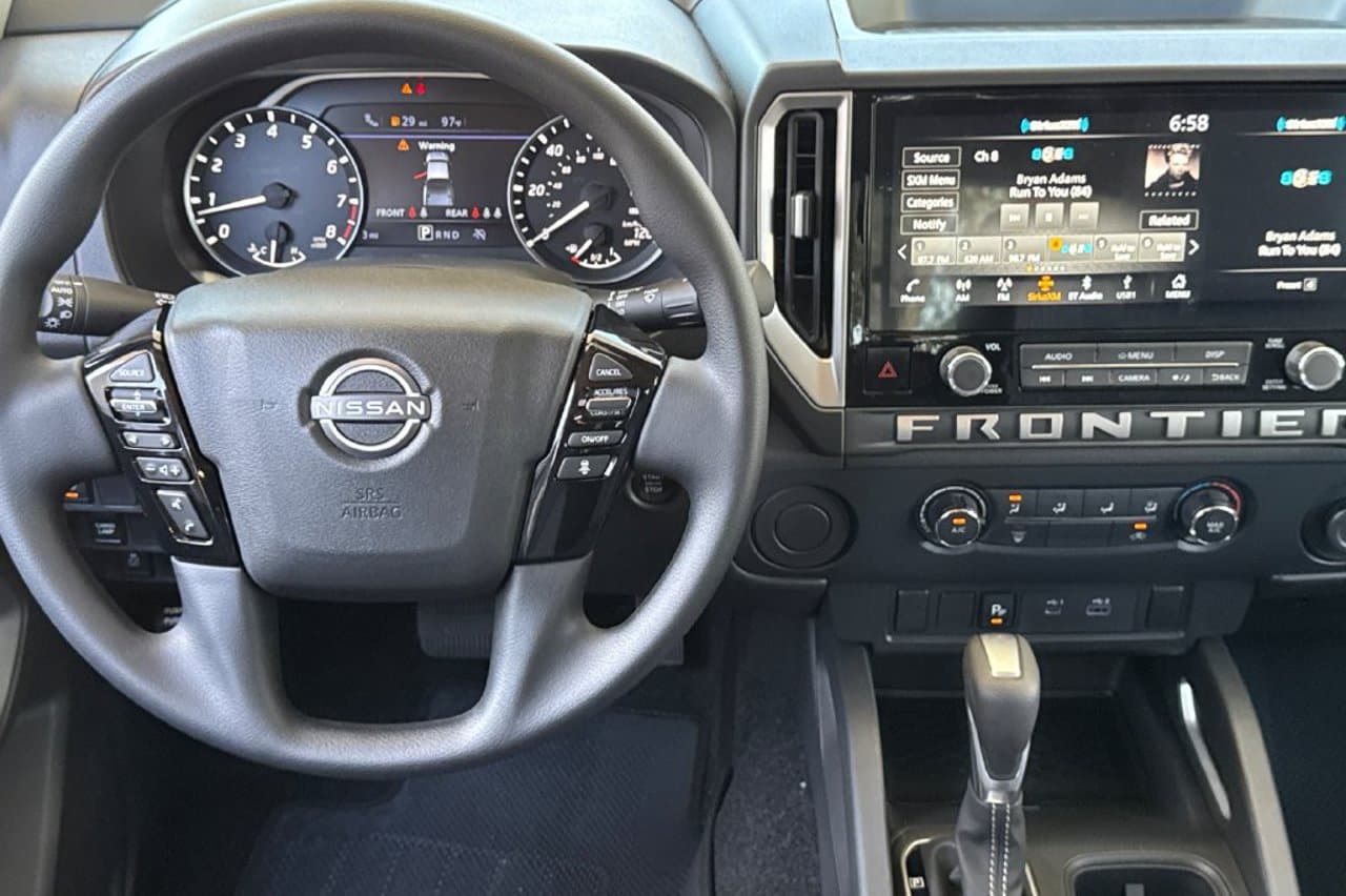 2027 Nissan Frontier SV 12