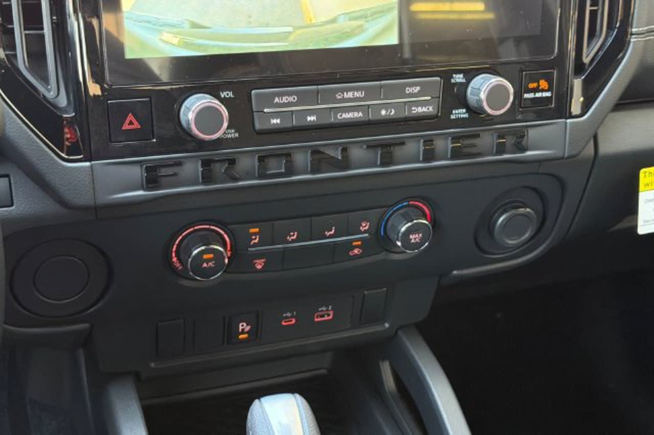 2027 Nissan Frontier SV 16