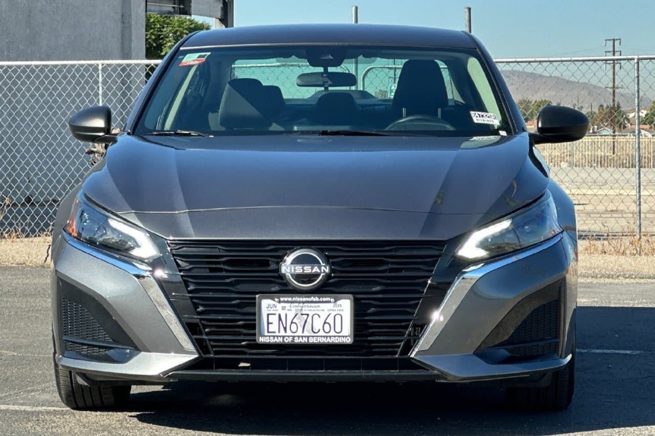 2025 Nissan Altima S 6