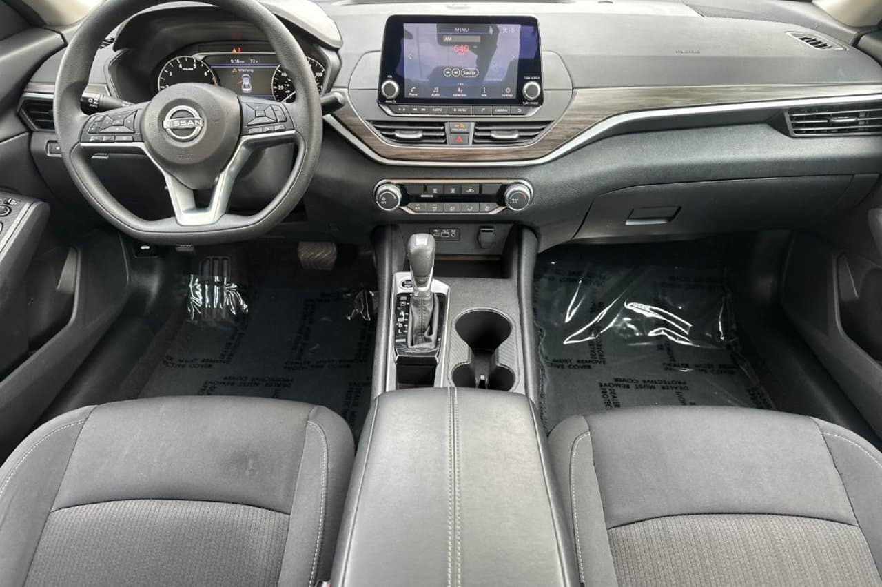 2025 Nissan Altima SV 11