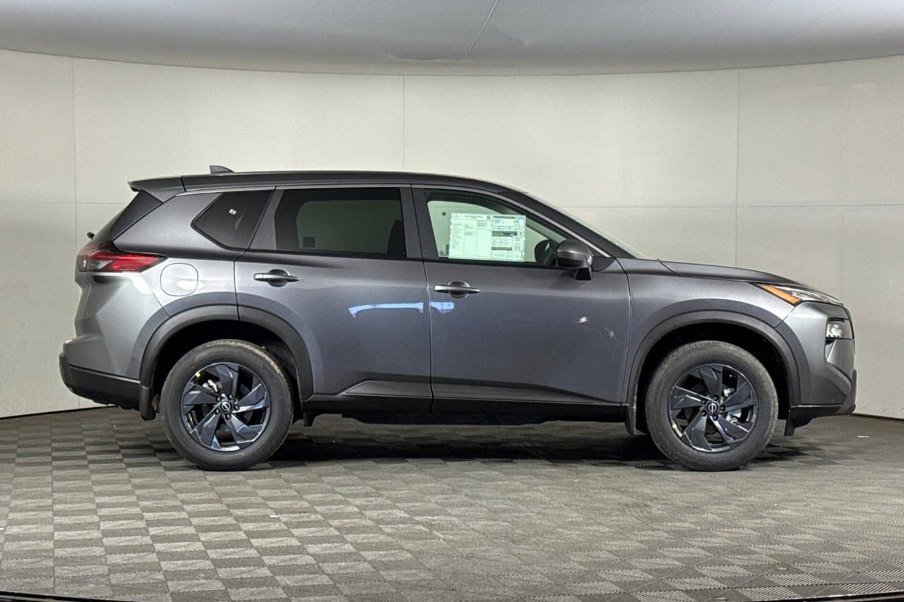 2026 Nissan Rogue SV 2
