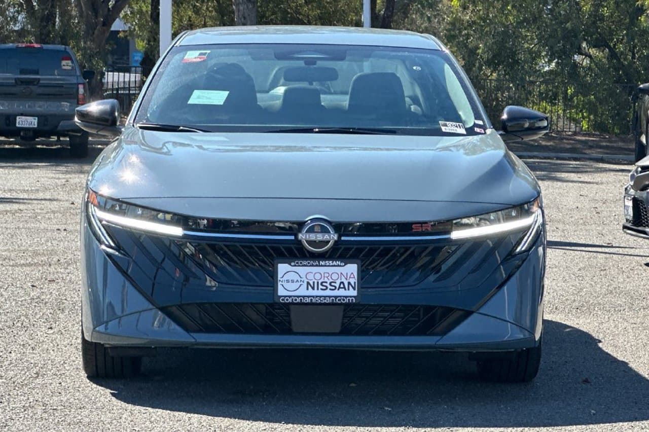 2027 Nissan Sentra SR 7