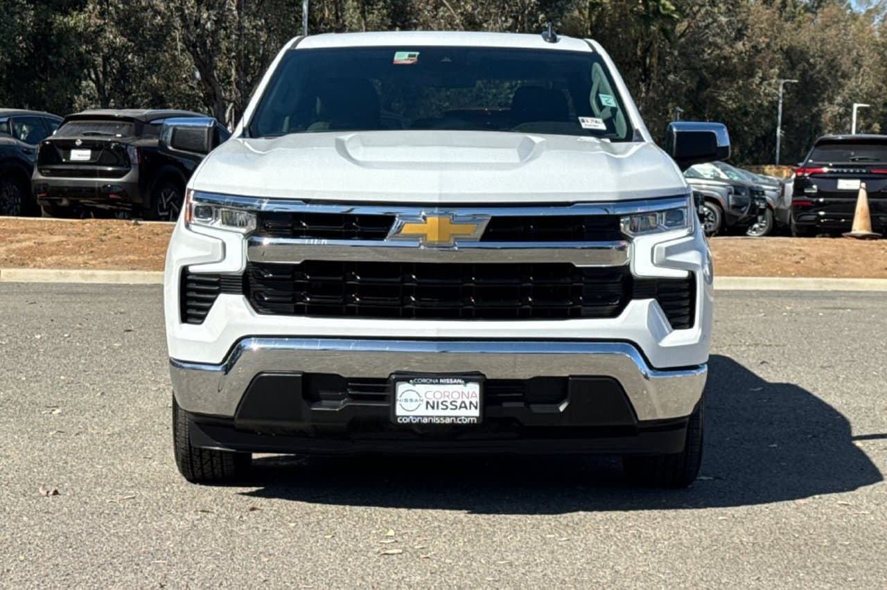 2025 Chevrolet Silverado 1500 LT 7