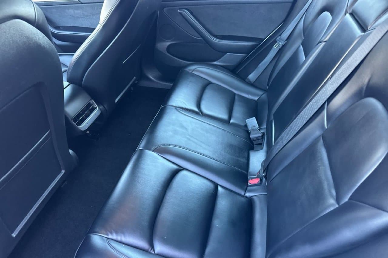 2022 Tesla Model 3 Base 9