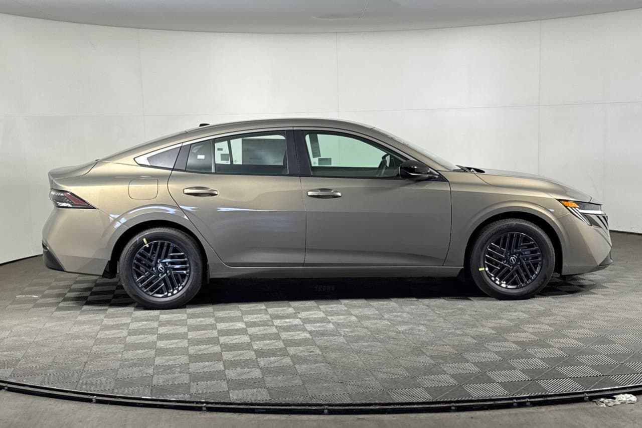 2027 Nissan Sentra SV 2