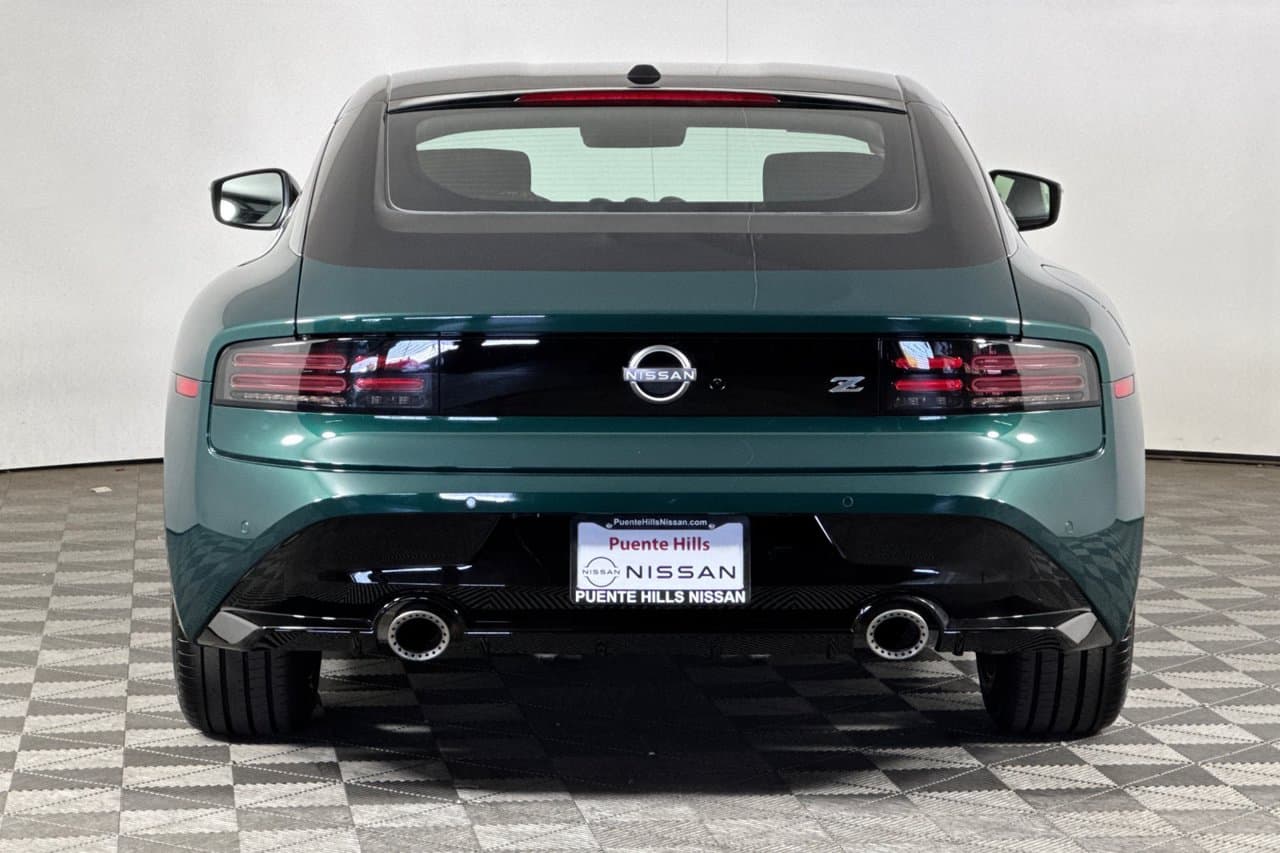 2027 Nissan Z Sport 4