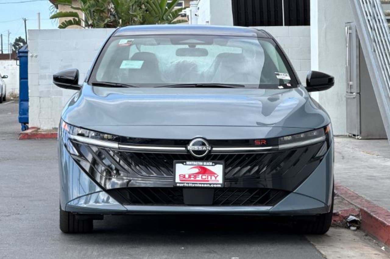 2027 Nissan Sentra SR 6