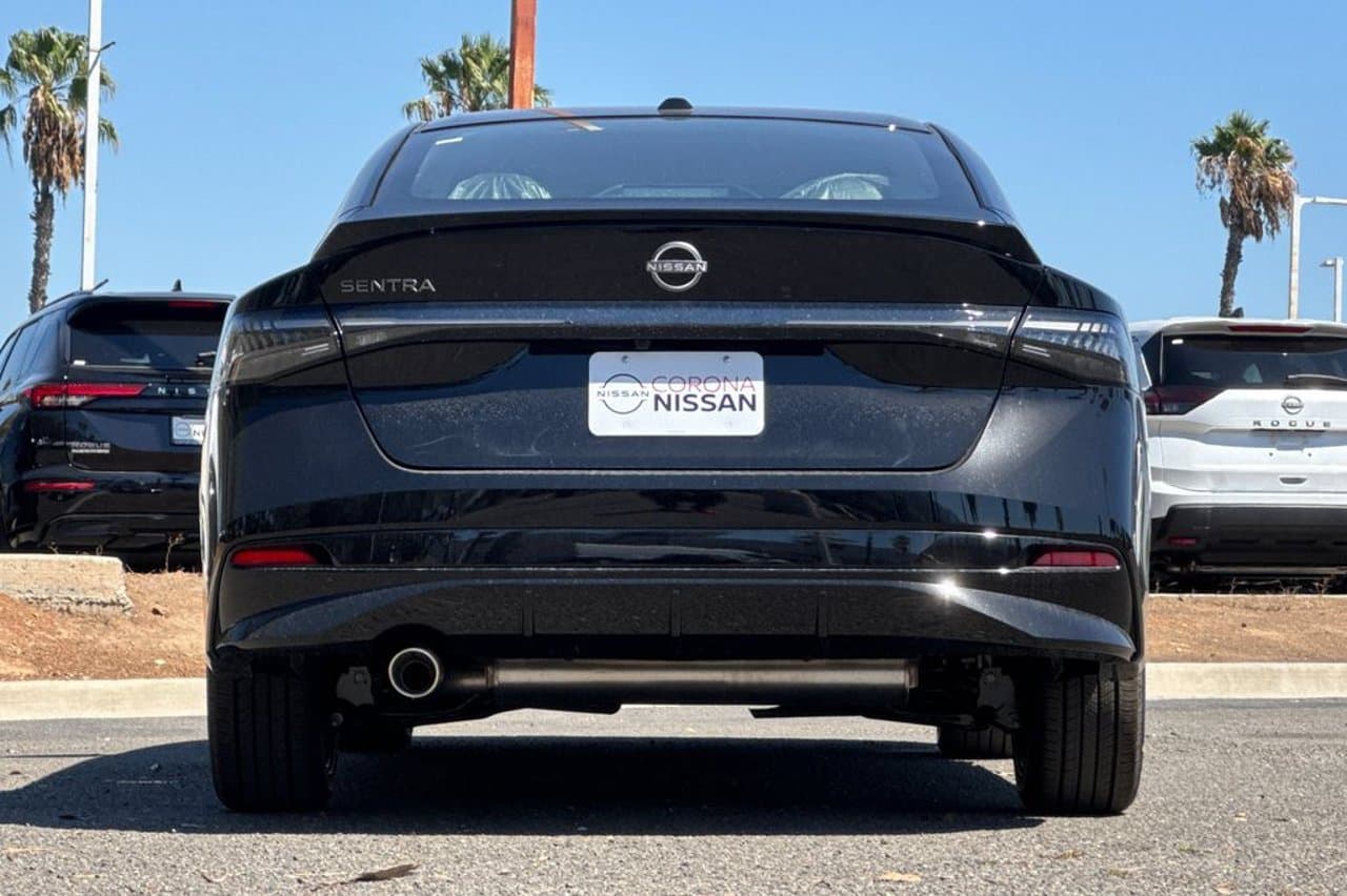 2027 Nissan Sentra SR 5